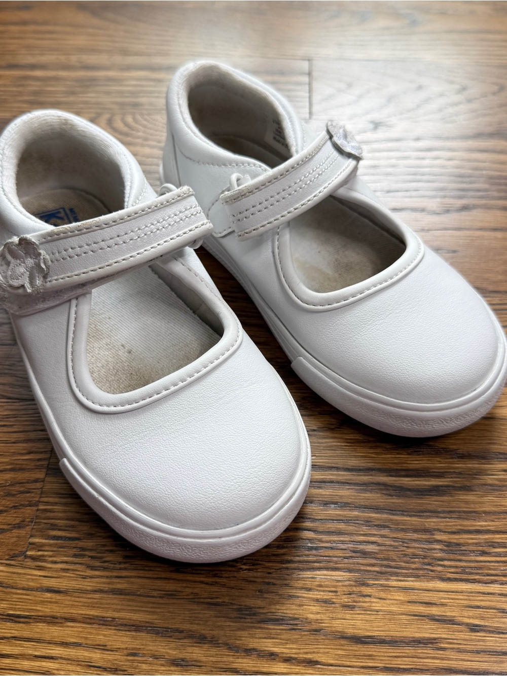 Keds Ella White Girls' Classic Leather Mary Jane Sneakers Hook & Loop Size 8.5 - Picture 2 of 11